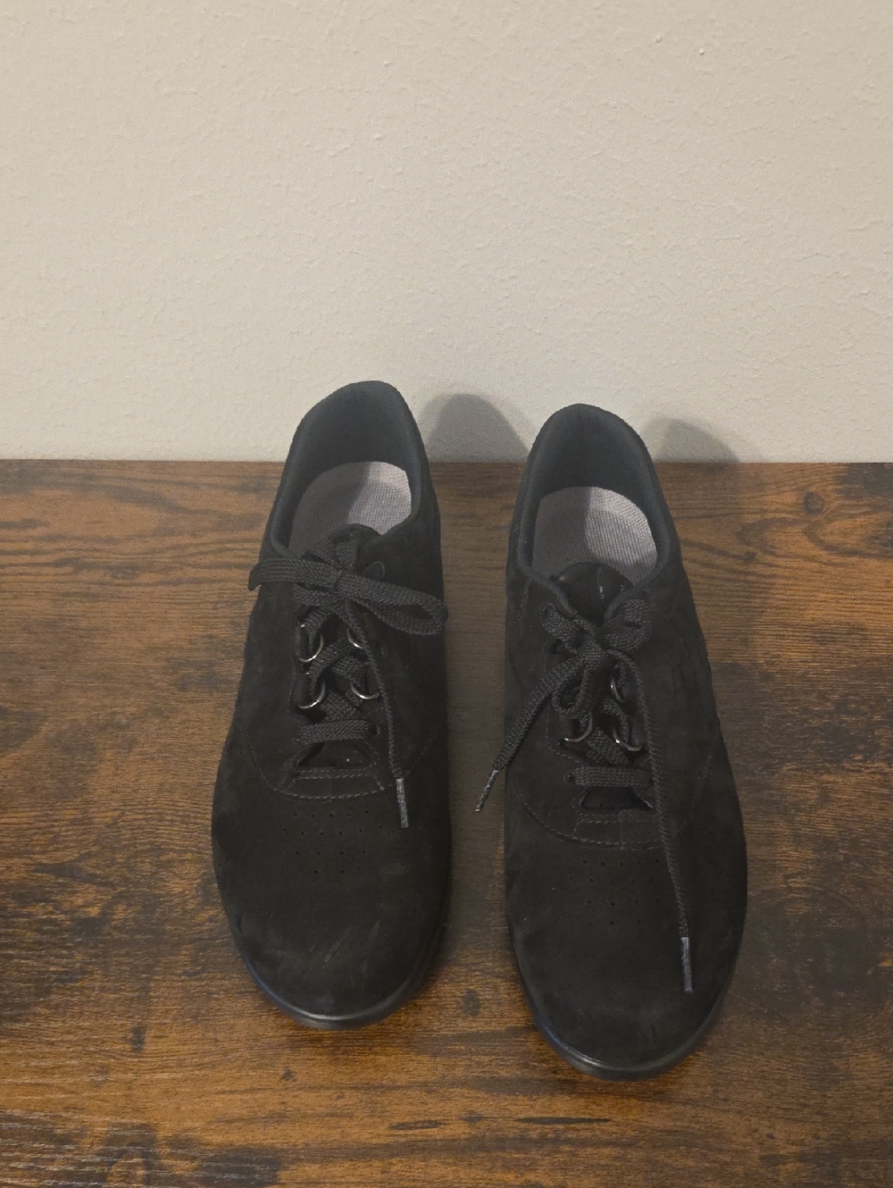 SAS Women's Black Suede Lace-Up Slip-On Sneakers